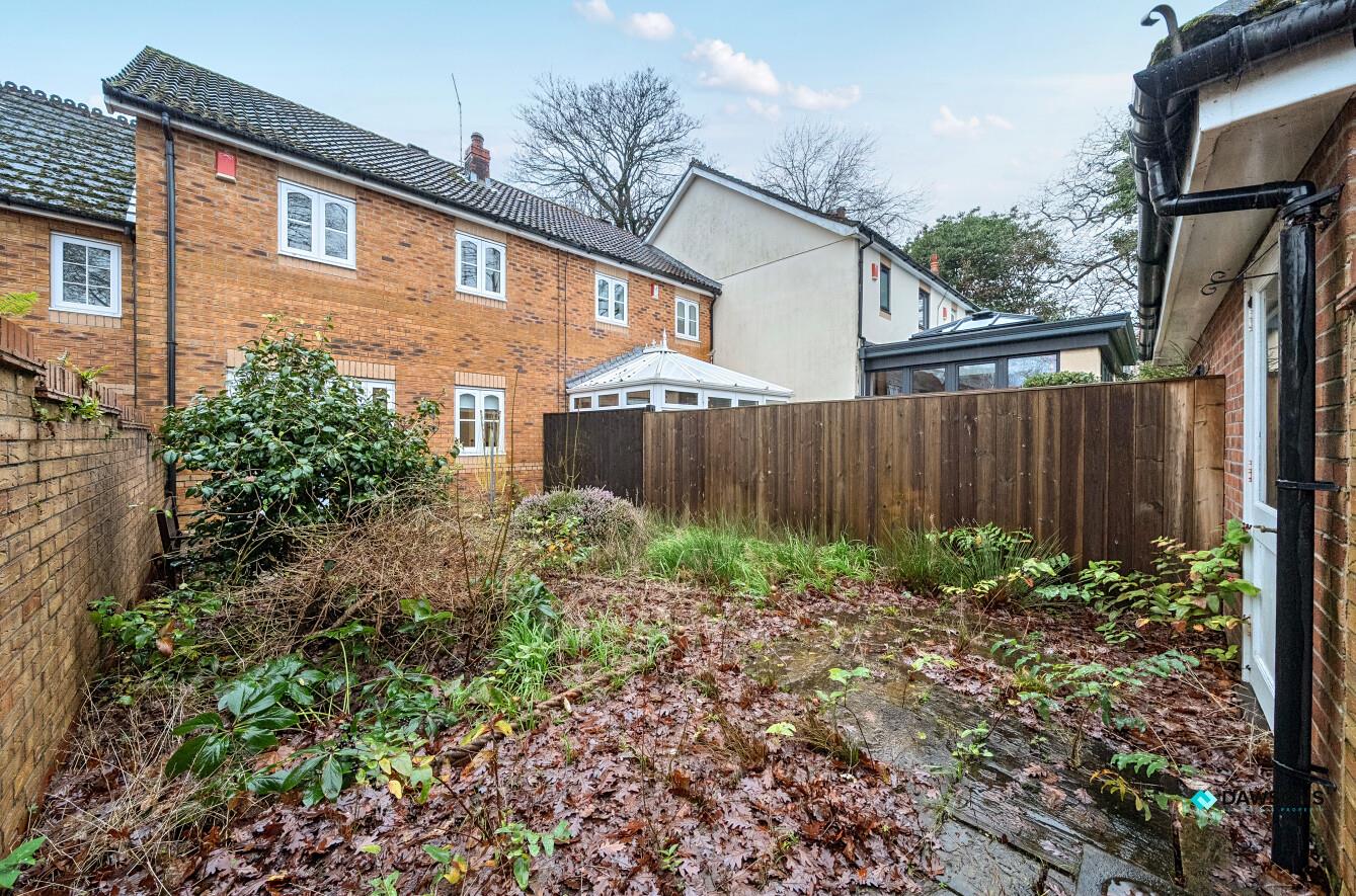 Heneage Drive, West Cross, Swansea, SA3 5BR